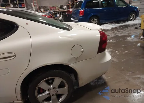 2008 Pontiac Grand Prix from USA, damaged, VIN 2G2WP552881163187